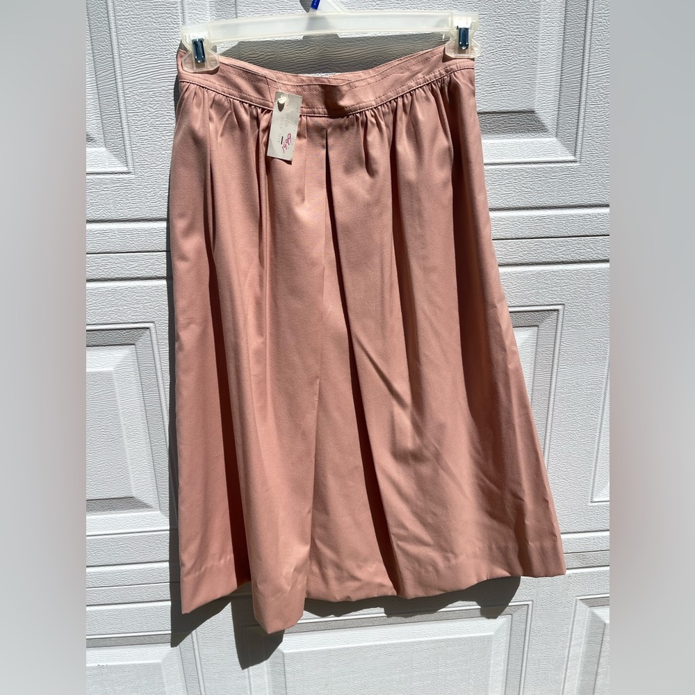 Vintage pink skirt